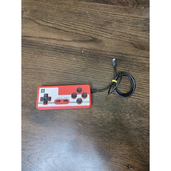 Classic Retro Plug-in Player 2 Handheld Game Console Controller - Picture 4 of 10